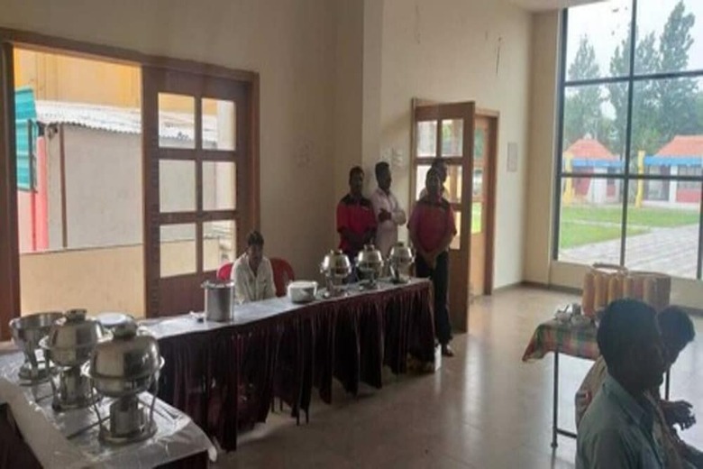 Hotel Sanskruti Heritage Resort