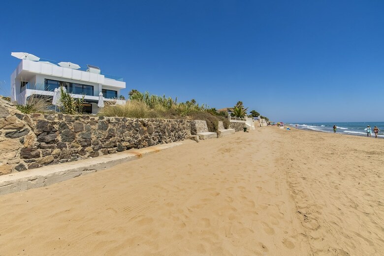 Apartamentos Villa Playanita