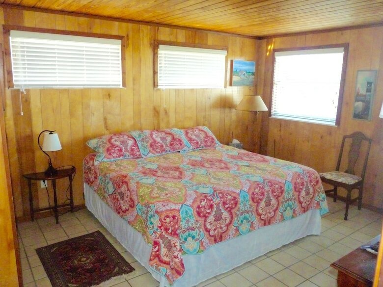 Hostal Crescent Palms