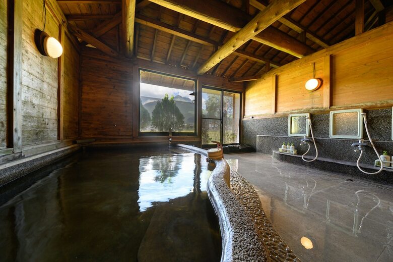 Hotel Yufuin Flora House