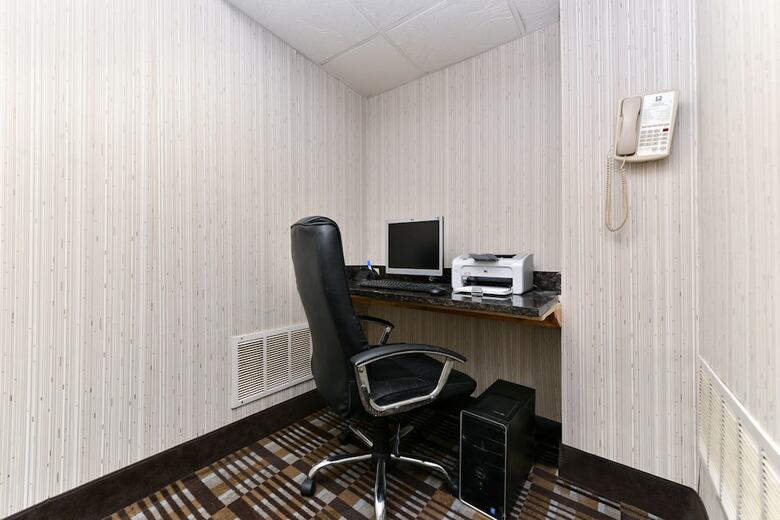 Hotel Comfort Inn & Suites At Stone Mountain