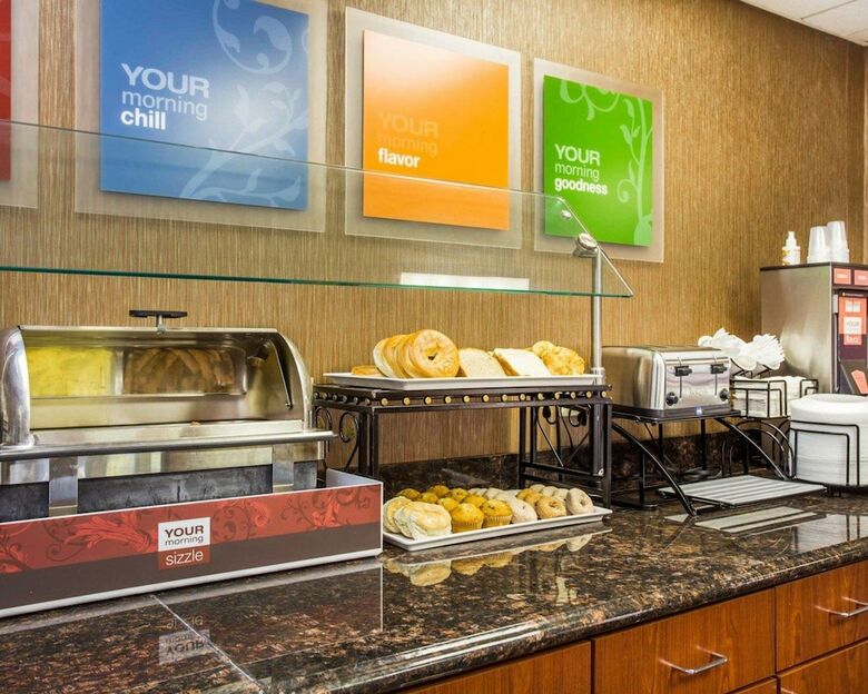Hotel Comfort Inn & Suites At Stone Mountain