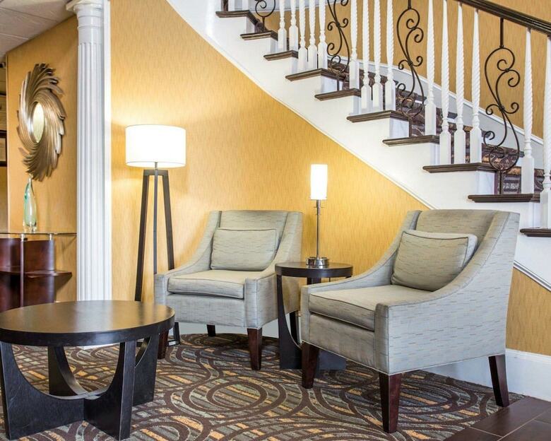 Hotel Comfort Inn & Suites At Stone Mountain