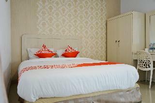 Hostal Oyo 1167 Home Sty Residence