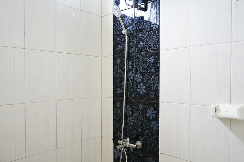 Hostal Oyo 1167 Home Sty Residence