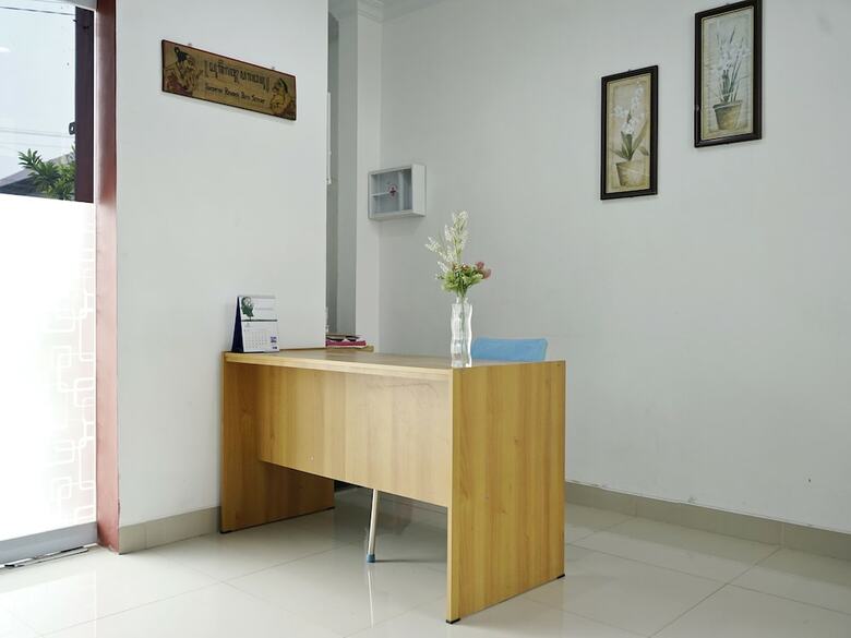 Hostal Oyo 1167 Home Sty Residence