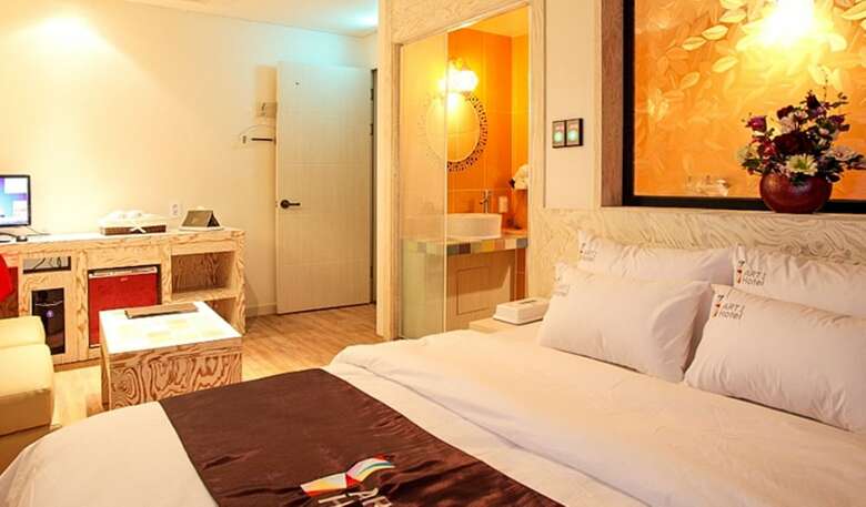 Art Hotel 1