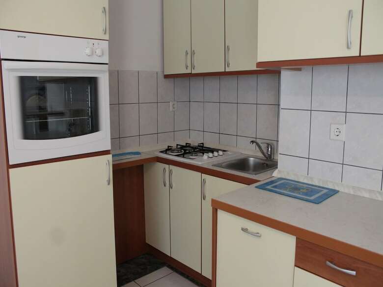 Apartments Neven