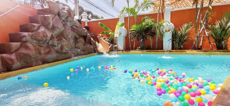Tucheland Luxury Villa Pattaya 7br
