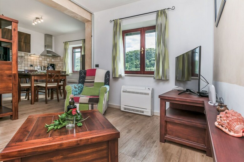 Villa Holiday Home Zve?anje