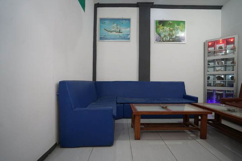 Hostal Oyo 1315 Paris Hotel
