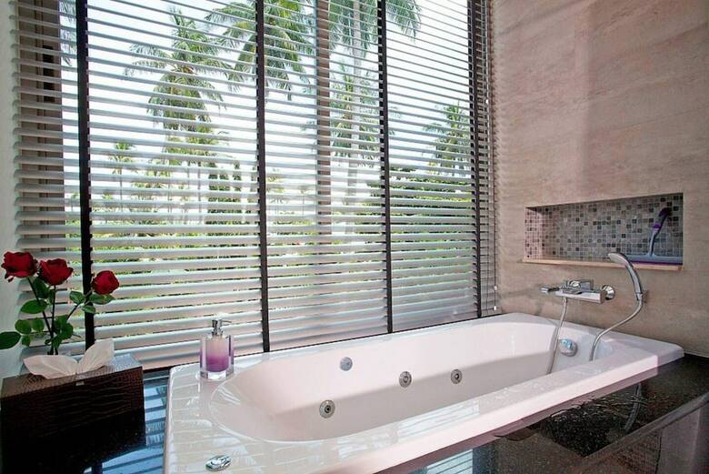 Beach Front Boutique Villa By Holiplanet