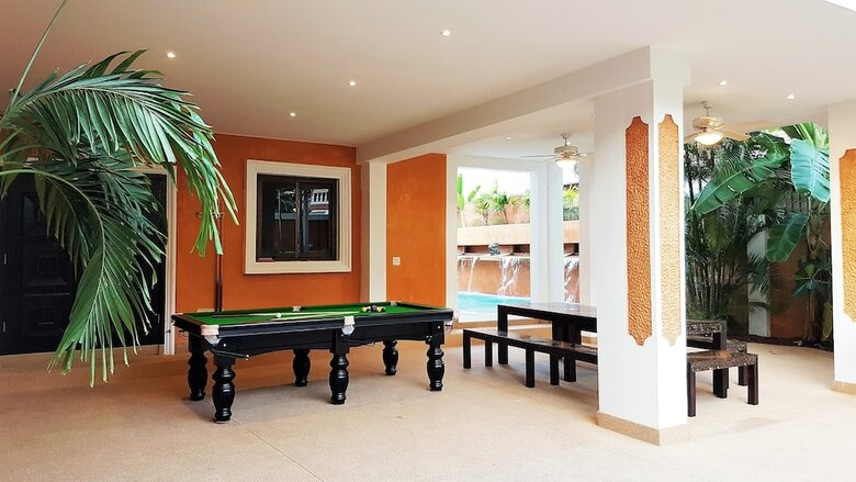 Wowland Luxury Villa Pattaya 8 Br