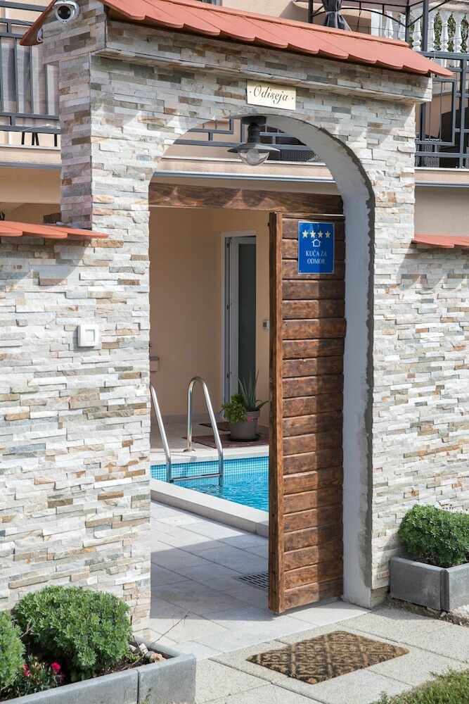 House Odiseja