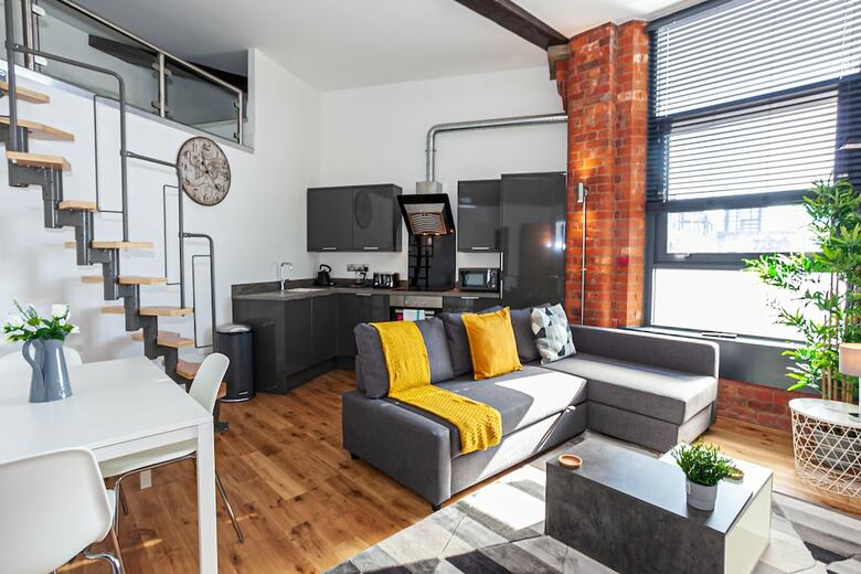 Oyo Arena Apartments