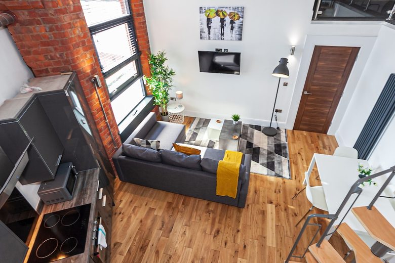 Oyo Arena Apartments