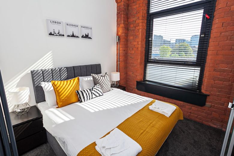 Oyo Arena Apartments