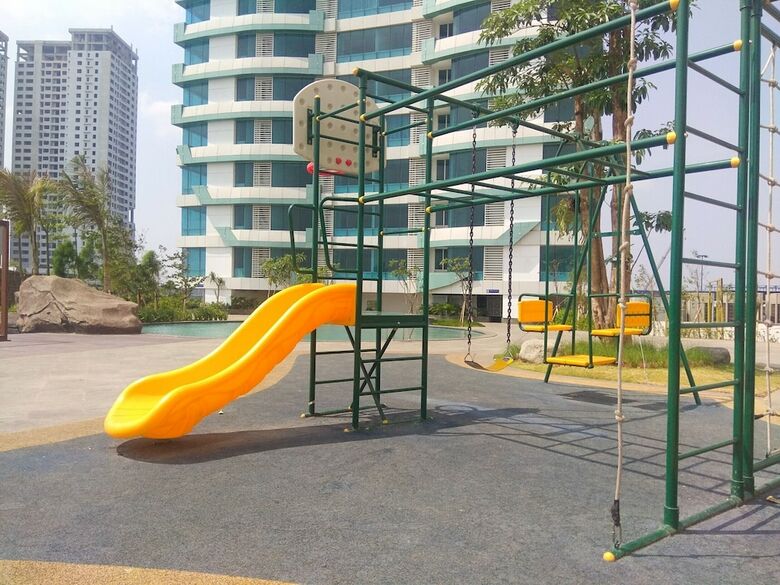 Cozy Studio Apartment @ Grand Kamala Lagoon
