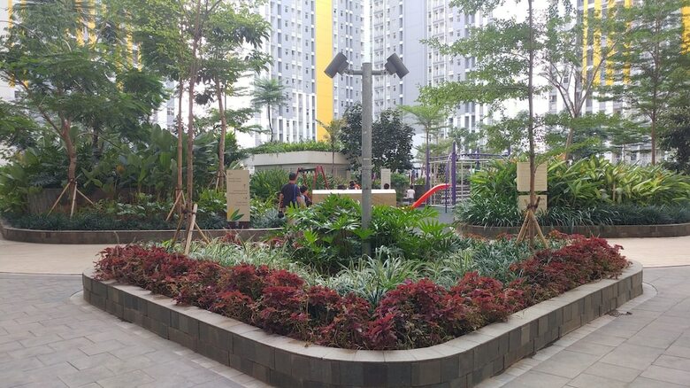 Exclusive 2br Springlake Summarecon Bekasi Apartment