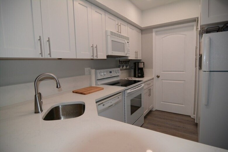 Island House G236