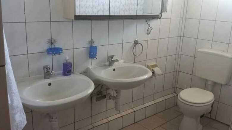 Bed & Breakfast Guest House Jane Naivasha