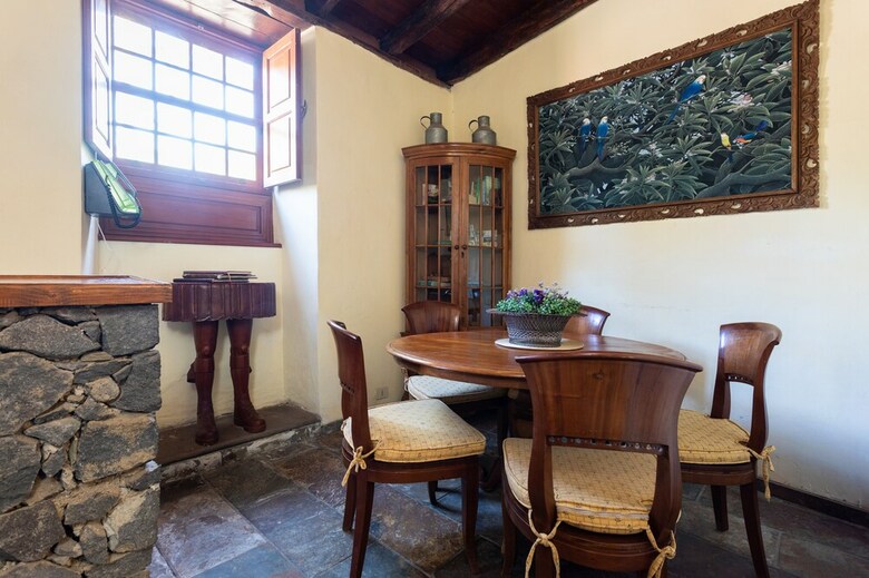 Villa Homelike Century Nature House