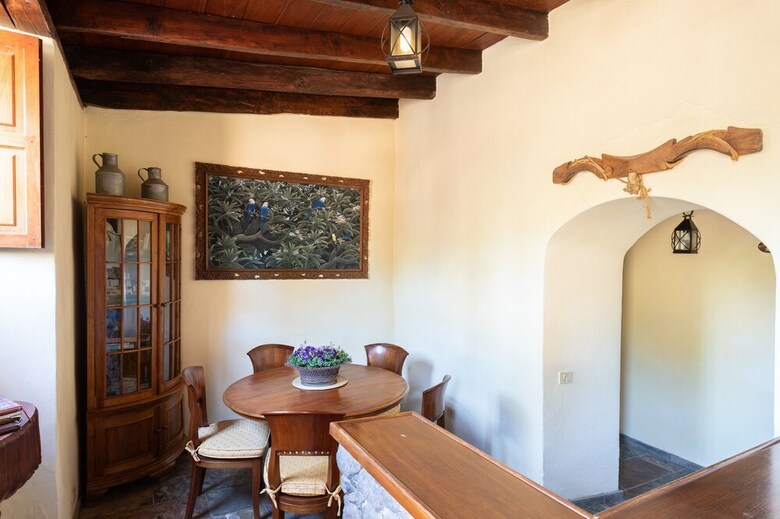 Villa Homelike Century Nature House