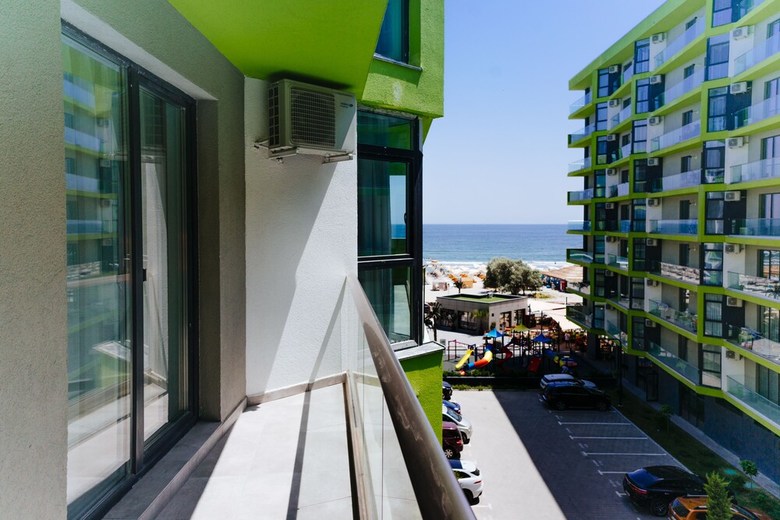 Aparthotel Alezzi Beach Resort