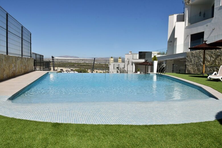 Apartamentos Apto de Lujo En La Playa Con Piscina (#6)