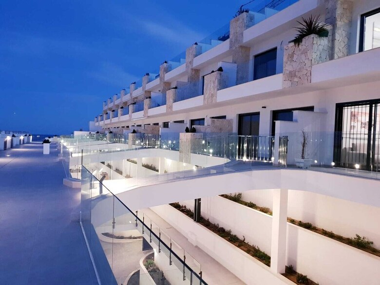 Apartamentos Apto de Lujo En La Playa Con Piscina (#6)