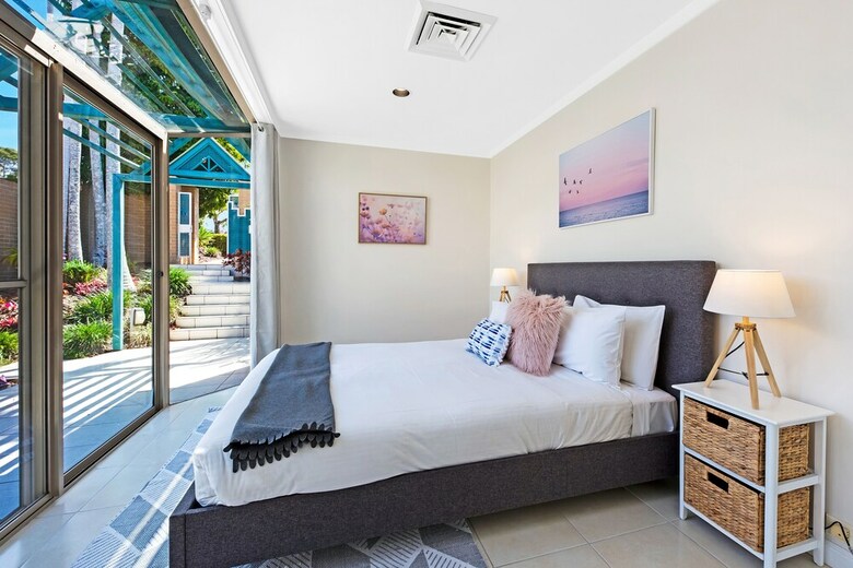 Sunshine Villa At Sanctuary Cove