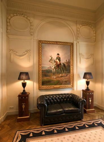 Hostal Brugsche Suites - Luxury Guesthouse