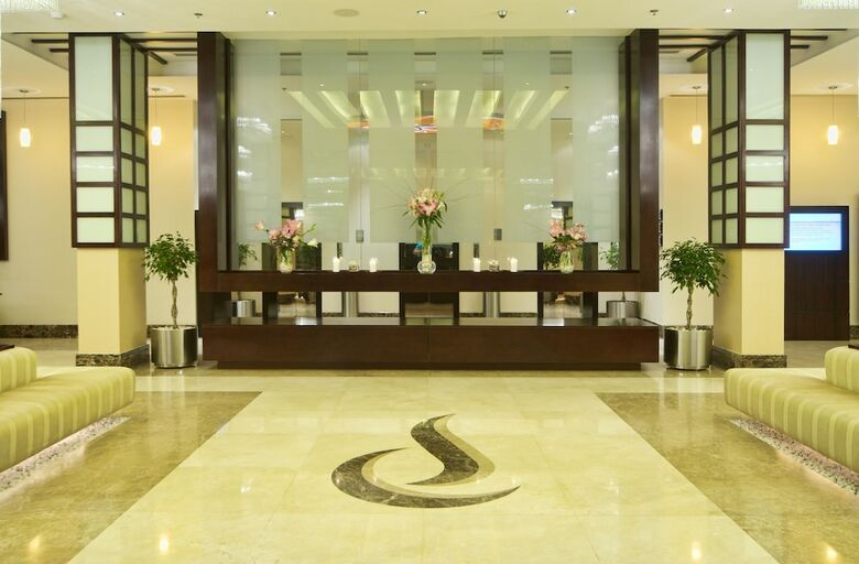 City Seasons Hotel Muscat
