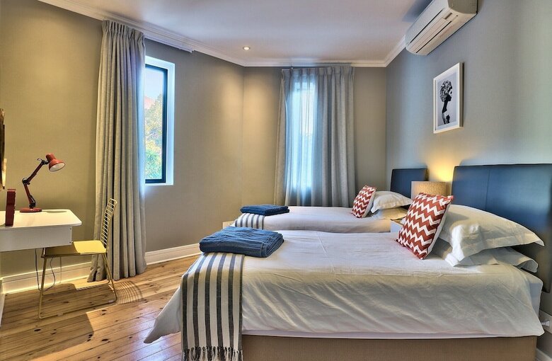 Apartamentos Warwick Mansions
