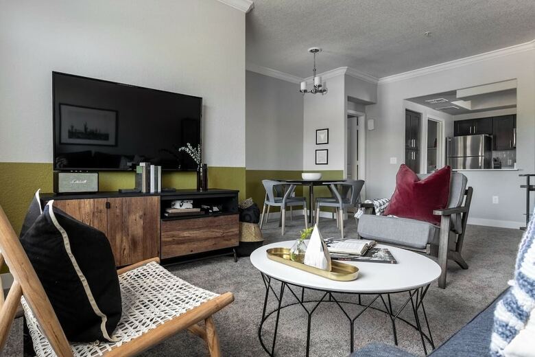 Domio Tempe Luxurious 2br Gym