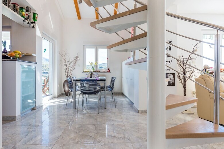 Apartment Dario
