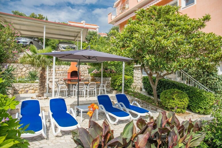 Apartments Zorica