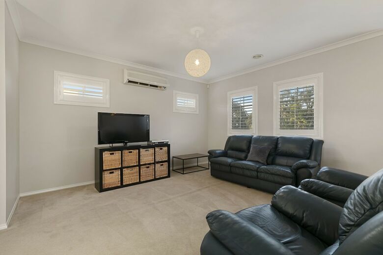 Waterview Estate - Free Wifi, Amazing Ocean Views