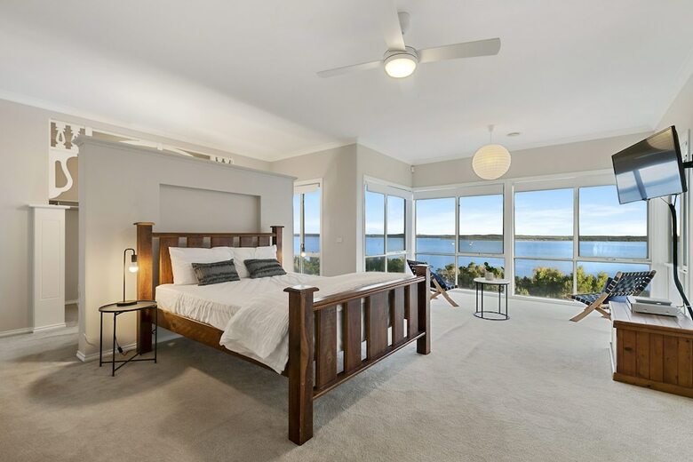 Waterview Estate - Free Wifi, Amazing Ocean Views