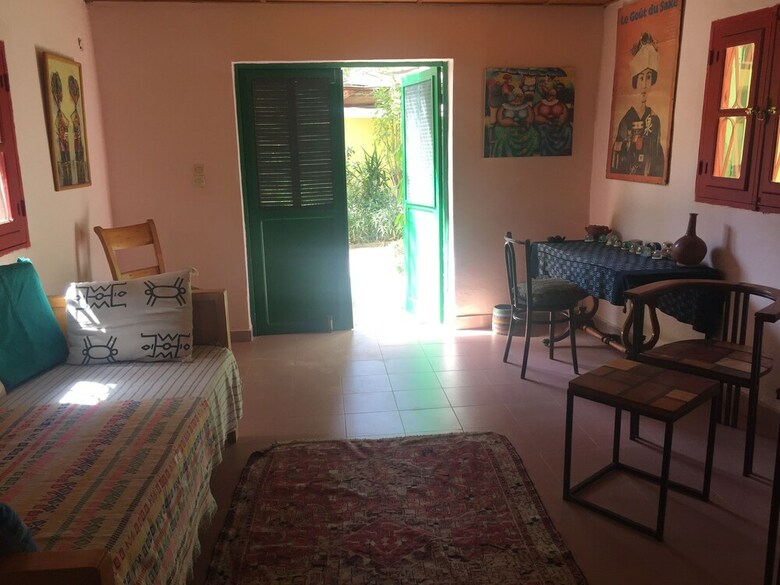 Picturesque Studio Apartment