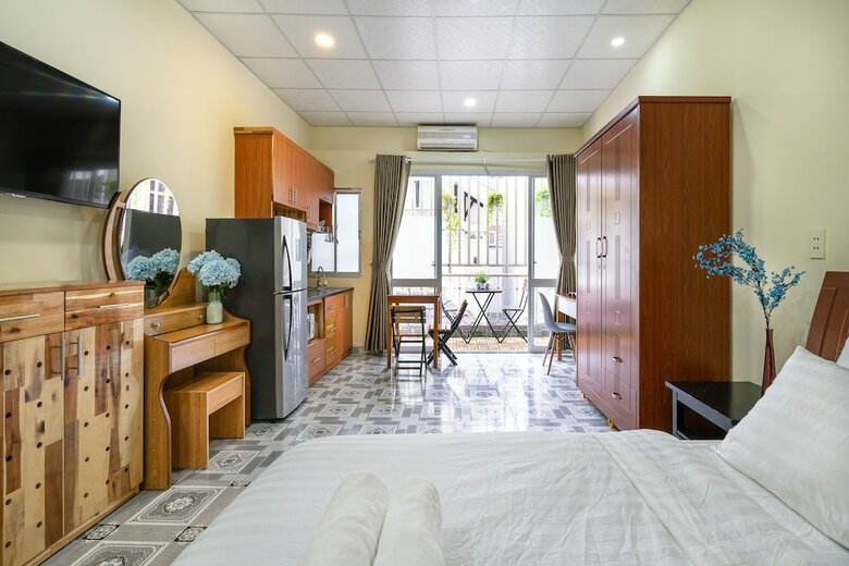 Aparthotel We Home Mac Dinh Chi