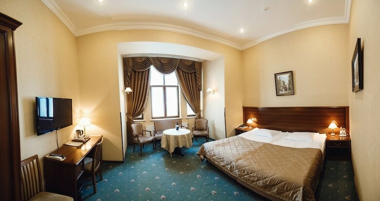 Chopin Hotel