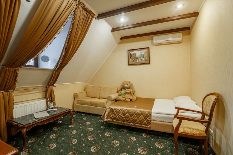 Chopin Hotel