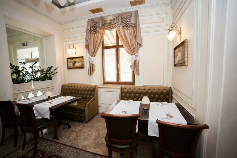 Chopin Hotel