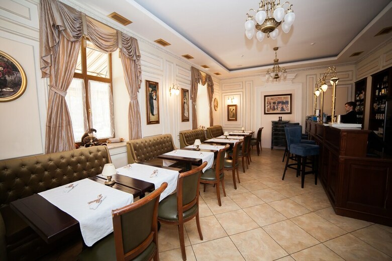 Chopin Hotel