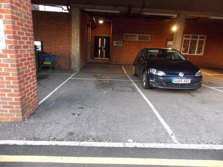 Apartamento Penthouse - Basingstoke