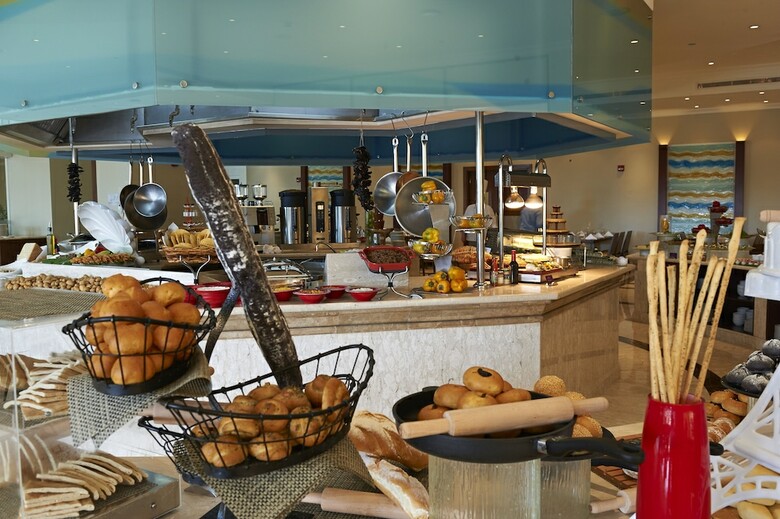Hotel Crowne Plaza Jordan Dead Sea Resort & Spa