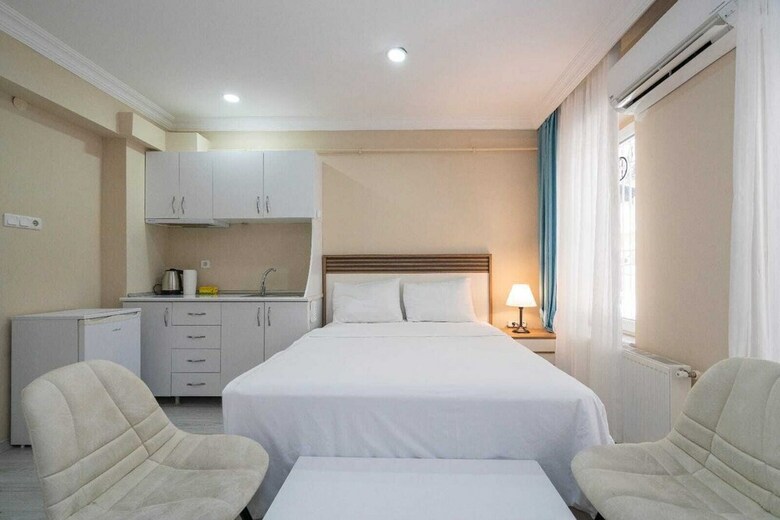 Bicer Hotel