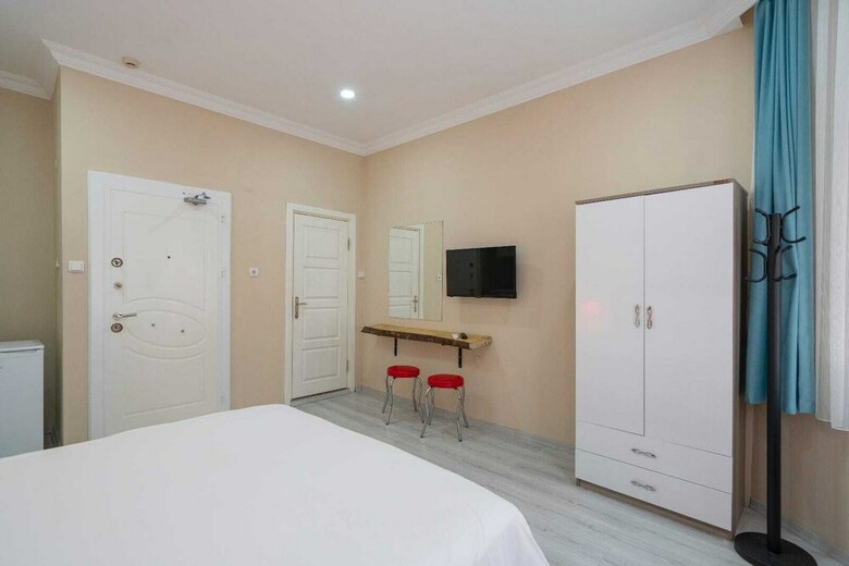 Bicer Hotel
