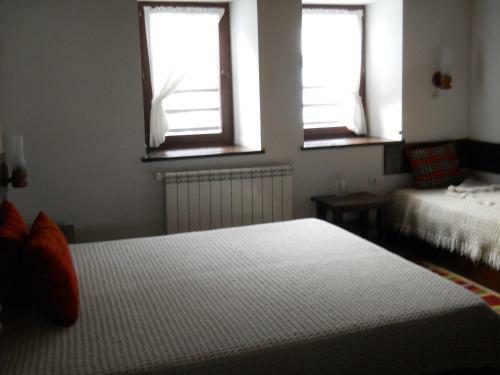 Hostal Complex Kosovo Houses